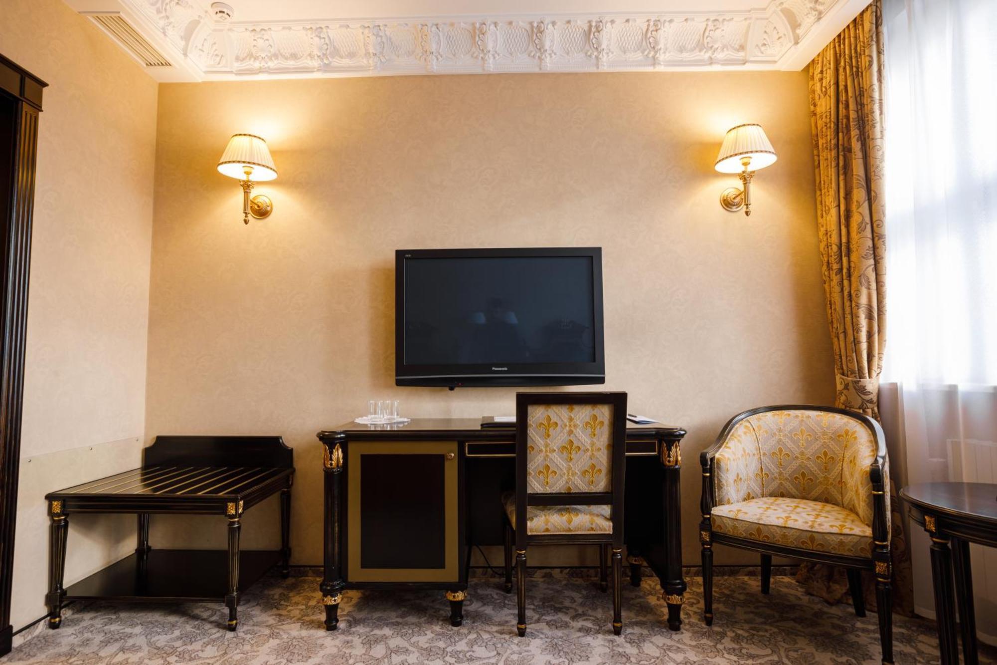 Axelhof Boutique Hotel دنيبروبيتروفسك المظهر الخارجي الصورة