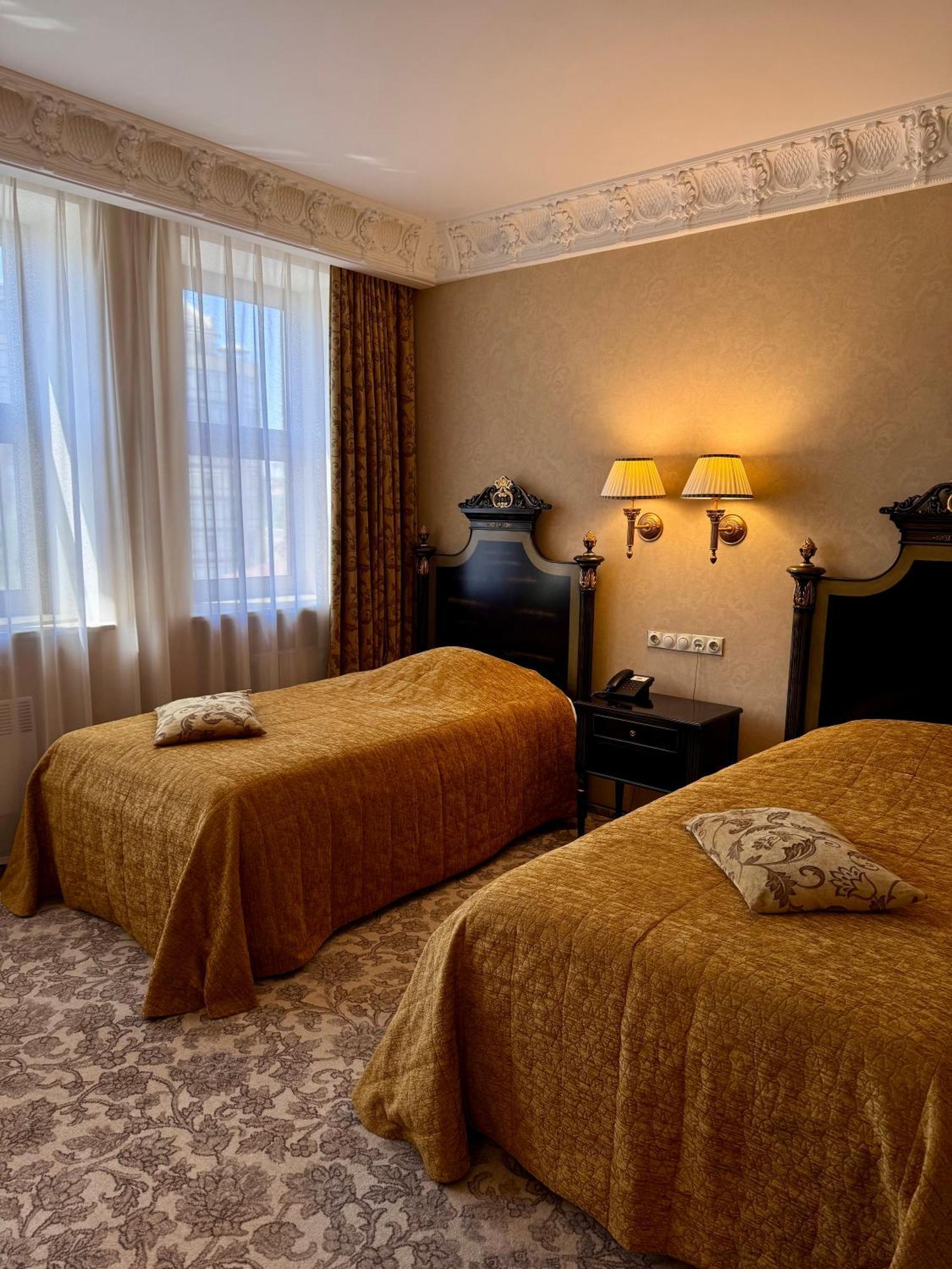 Axelhof Boutique Hotel دنيبروبيتروفسك المظهر الخارجي الصورة