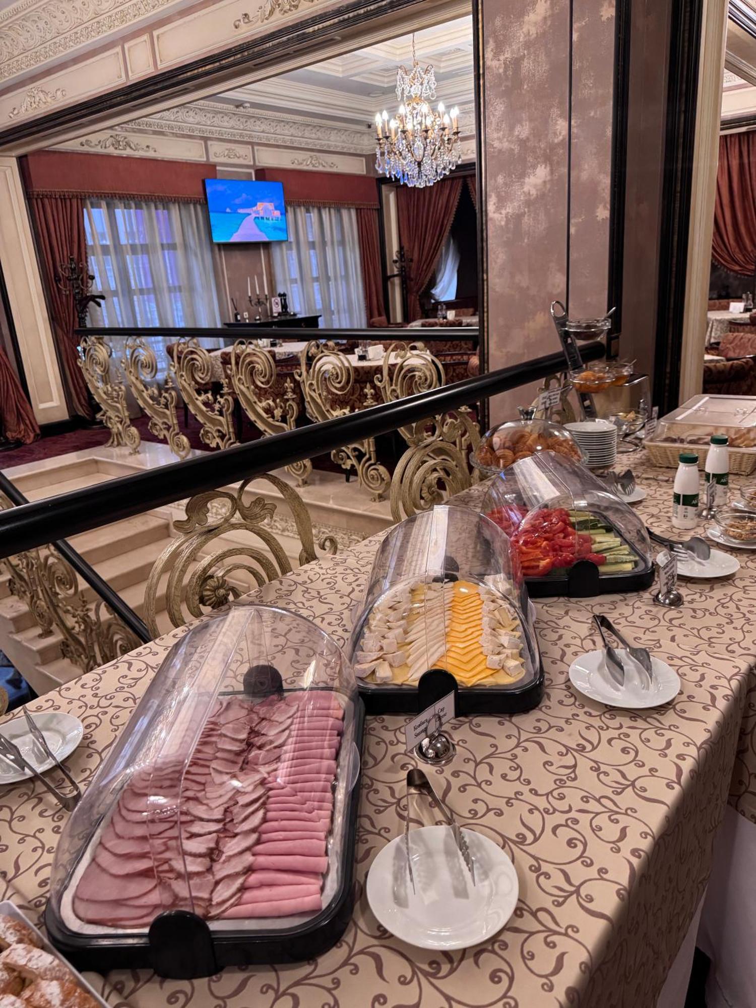 Axelhof Boutique Hotel دنيبروبيتروفسك المظهر الخارجي الصورة