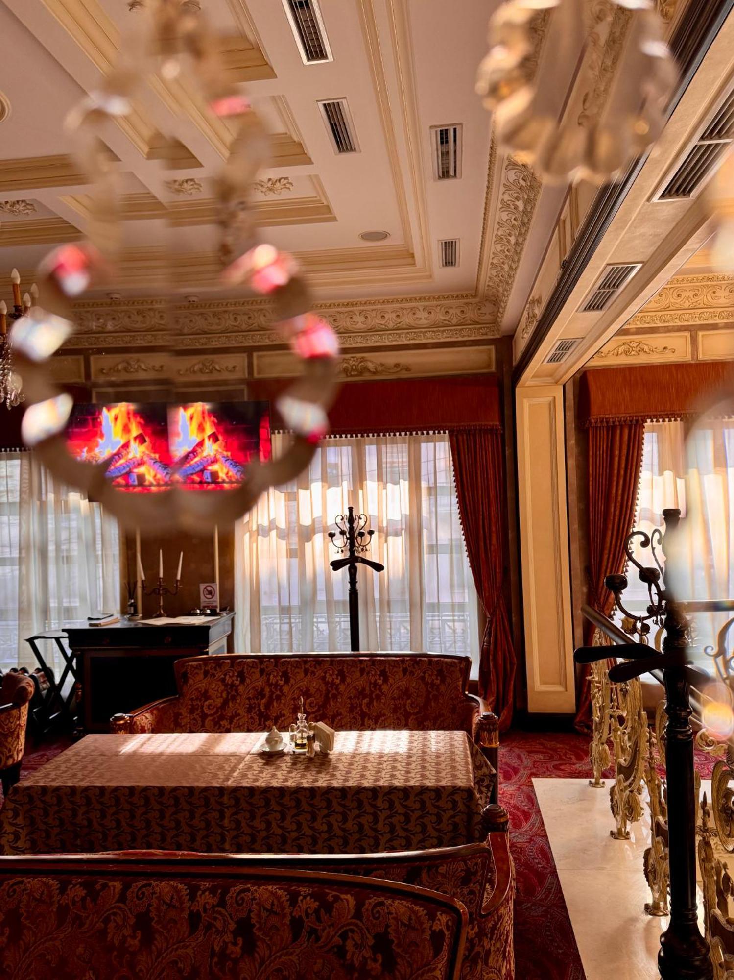 Axelhof Boutique Hotel دنيبروبيتروفسك المظهر الخارجي الصورة