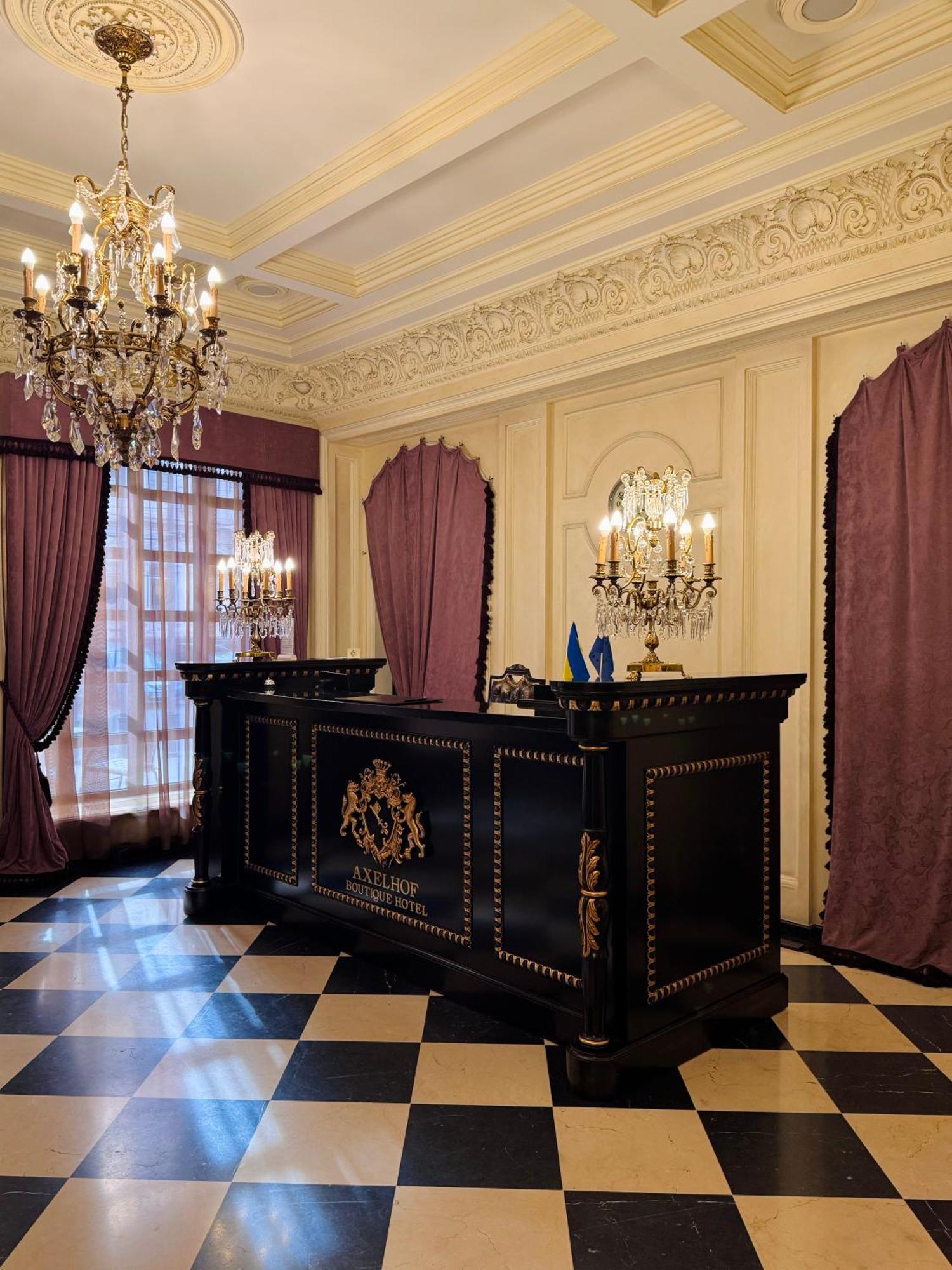 Axelhof Boutique Hotel دنيبروبيتروفسك المظهر الخارجي الصورة